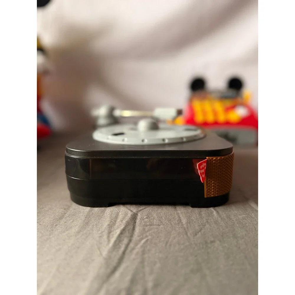 Rockin record player